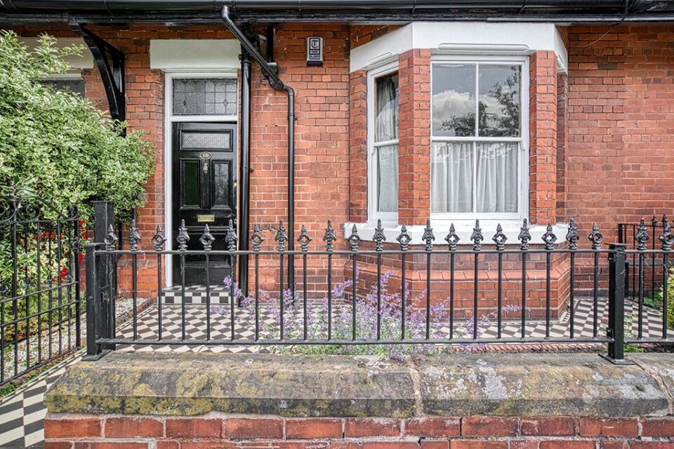 Estate agents for homes of distinction Currans Unique, Chester