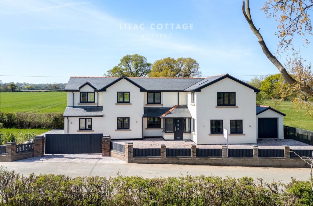 Stringers Lane, Rossett, LL12