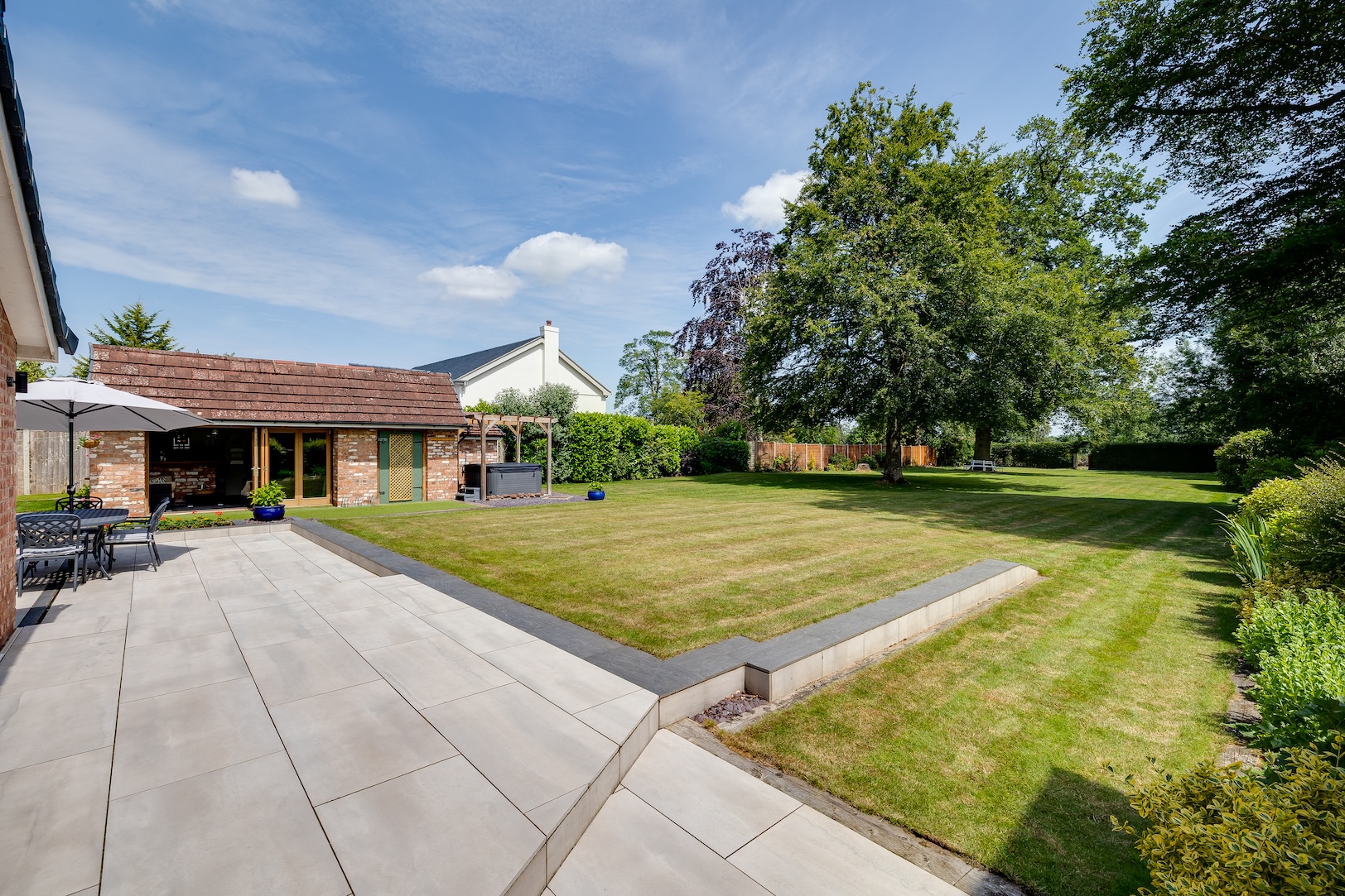 Townfield Lane, Mollington, CH1 - Currans Homes, Chester