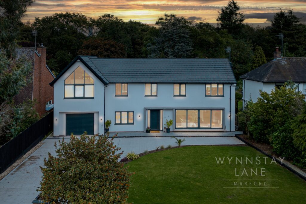 Wynnstay Lane, Marford, LL12