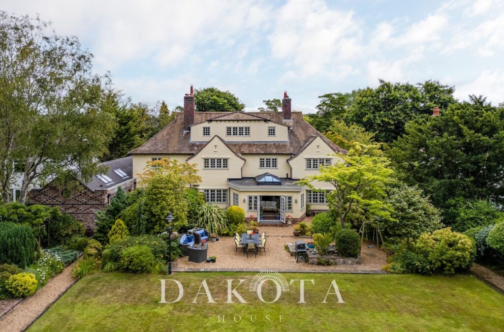Croft Drive East, Wirral, CH48