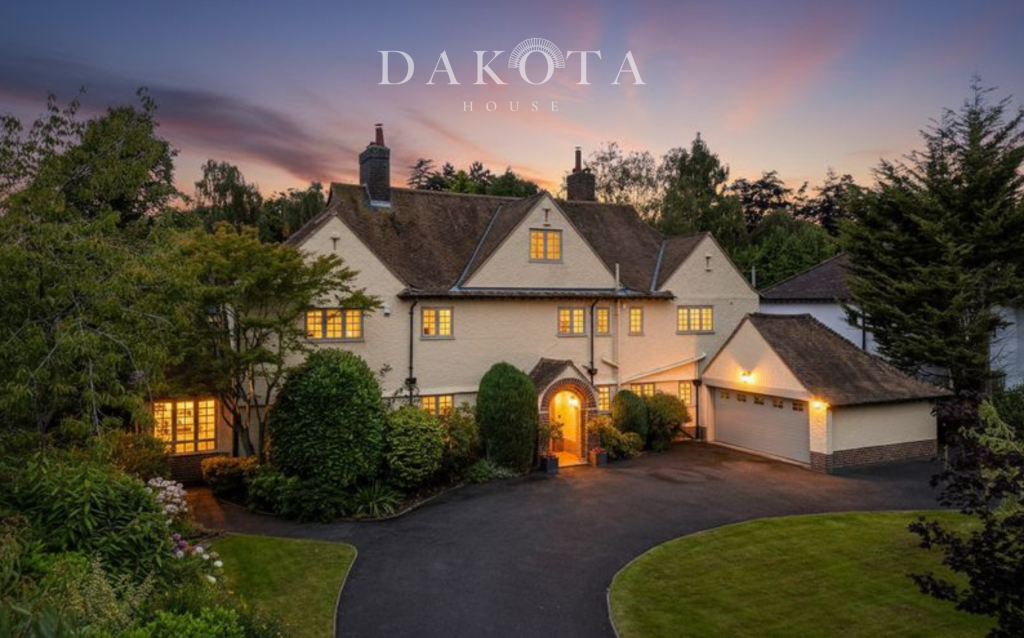 Croft Drive East, Wirral, CH48