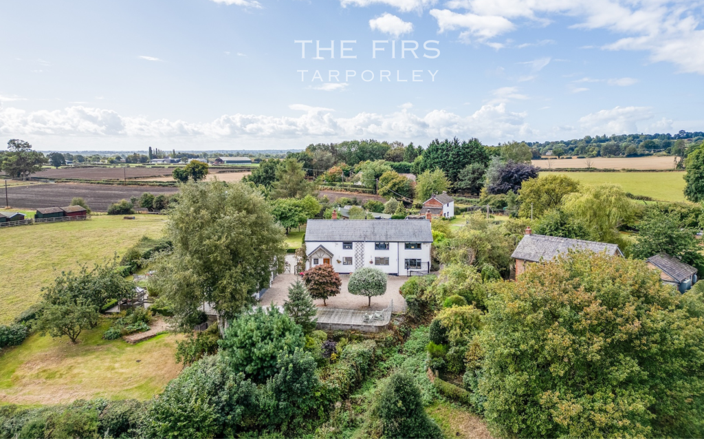 Elegant 4-Bed Detached Home with large Gardens, Paddock & Countryside Views near Tarporley