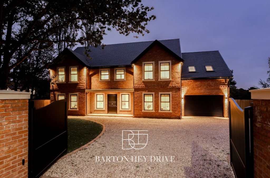 Barton Hey Drive, Caldy, CH48