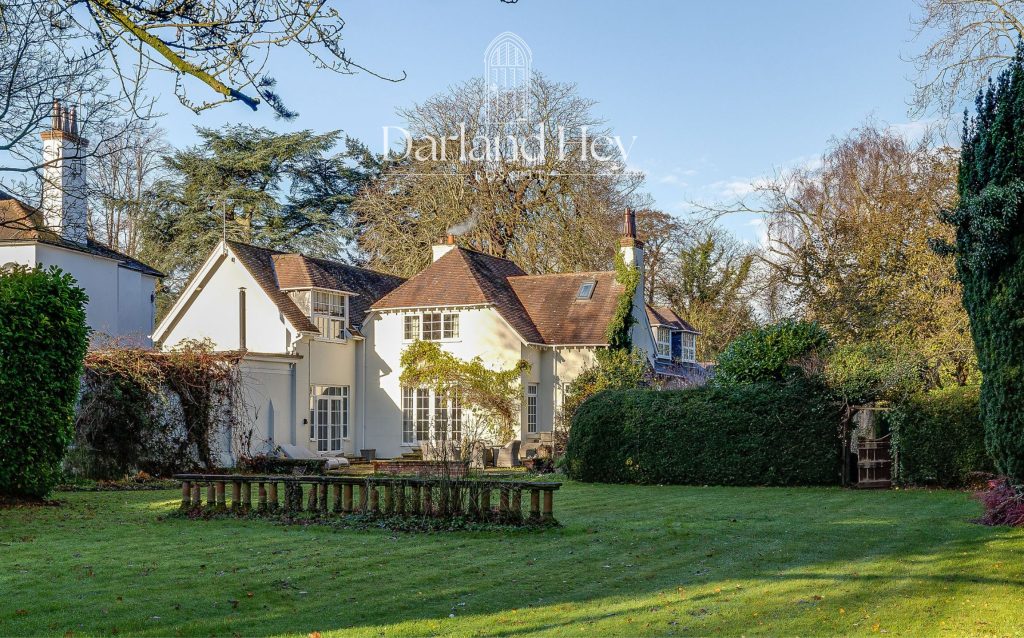 Darland Lane, Rossett, LL12