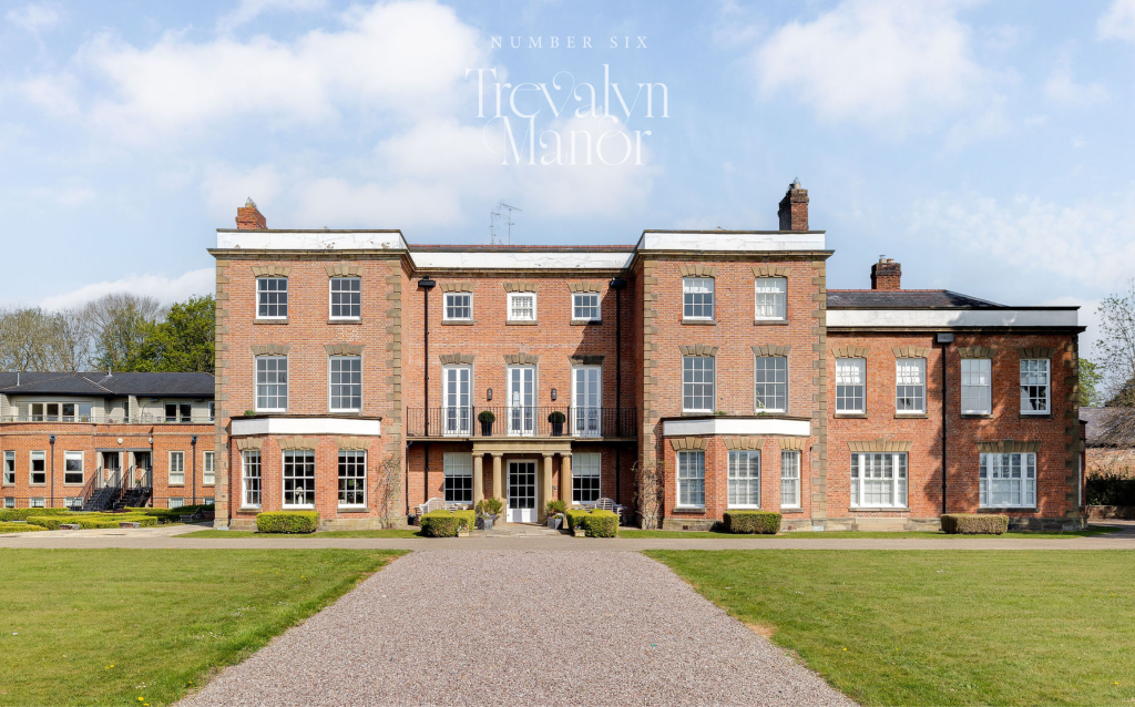 Manor Lane, Rossett, LL12